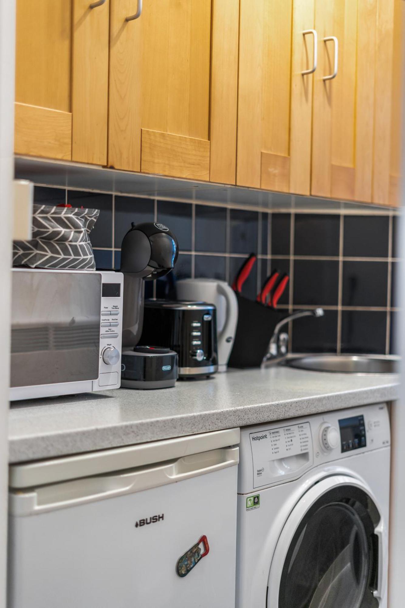 לונדון Chic Urban Retreat 1 Bedroom Gem In Covent Garden מראה חיצוני תמונה