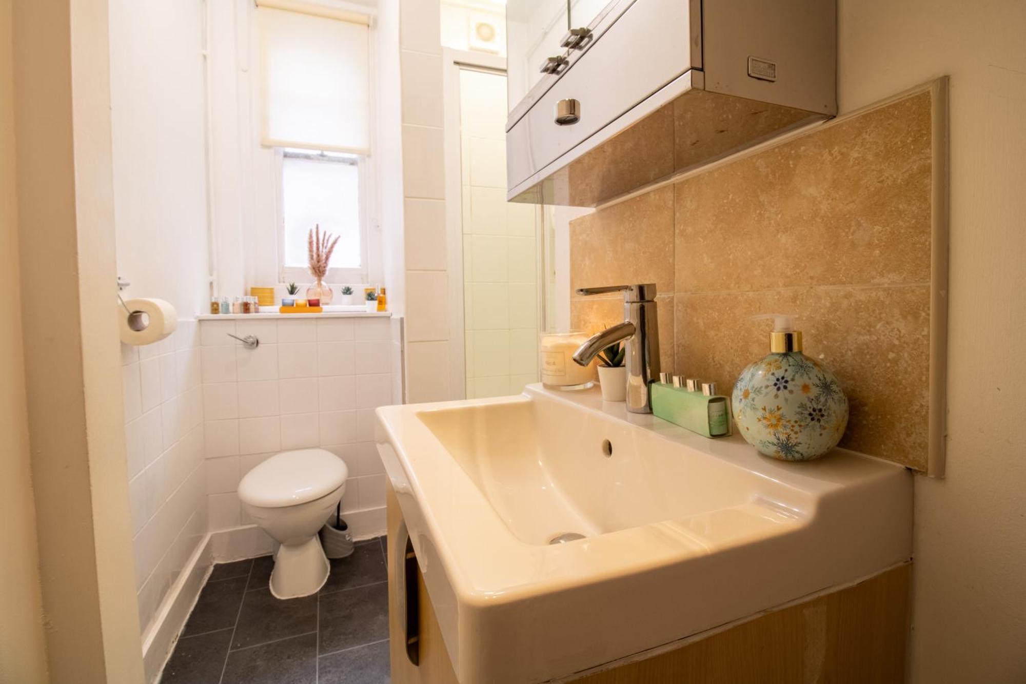 לונדון Chic Urban Retreat 1 Bedroom Gem In Covent Garden מראה חיצוני תמונה