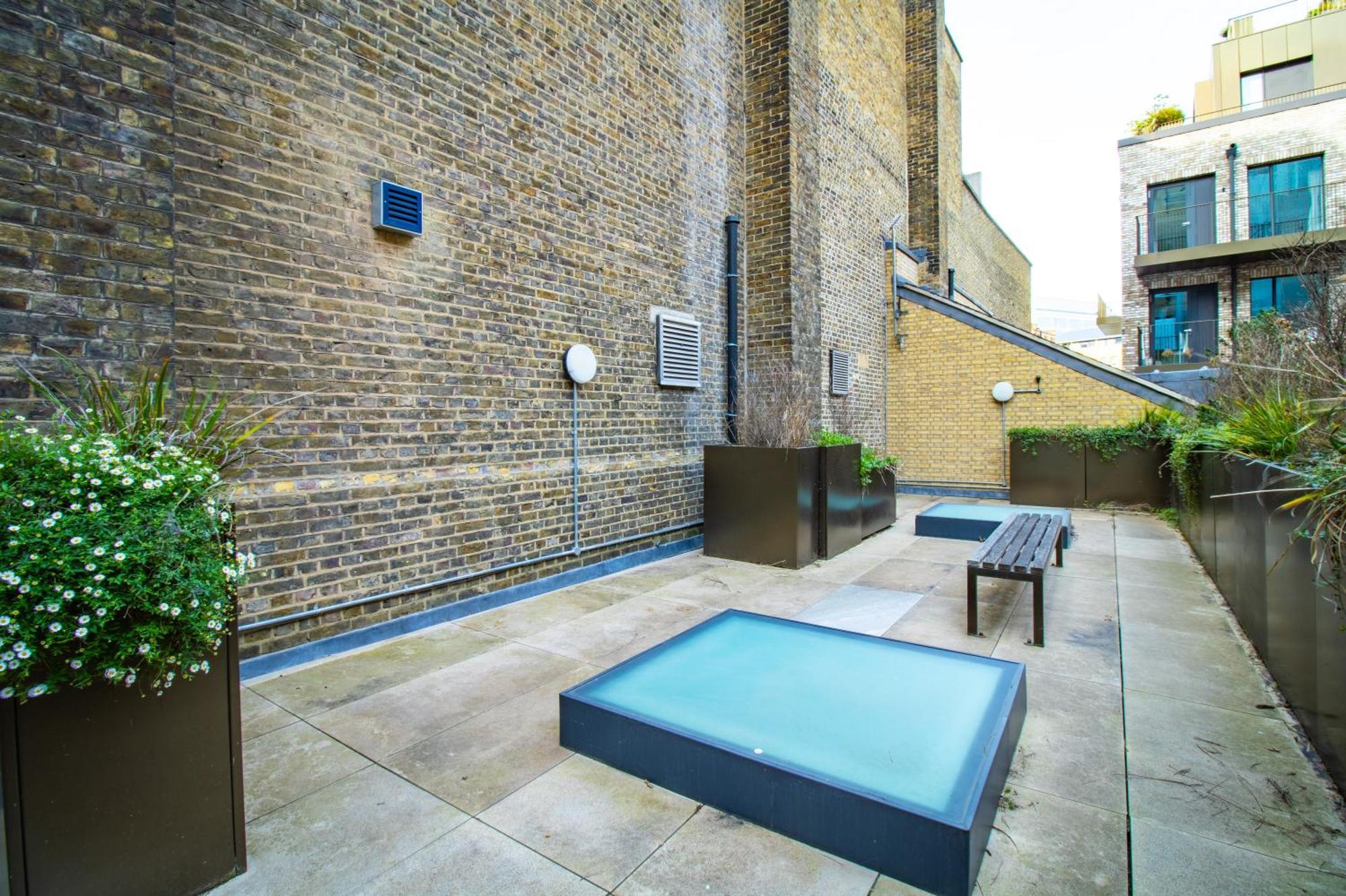 לונדון Chic Urban Retreat 1 Bedroom Gem In Covent Garden מראה חיצוני תמונה